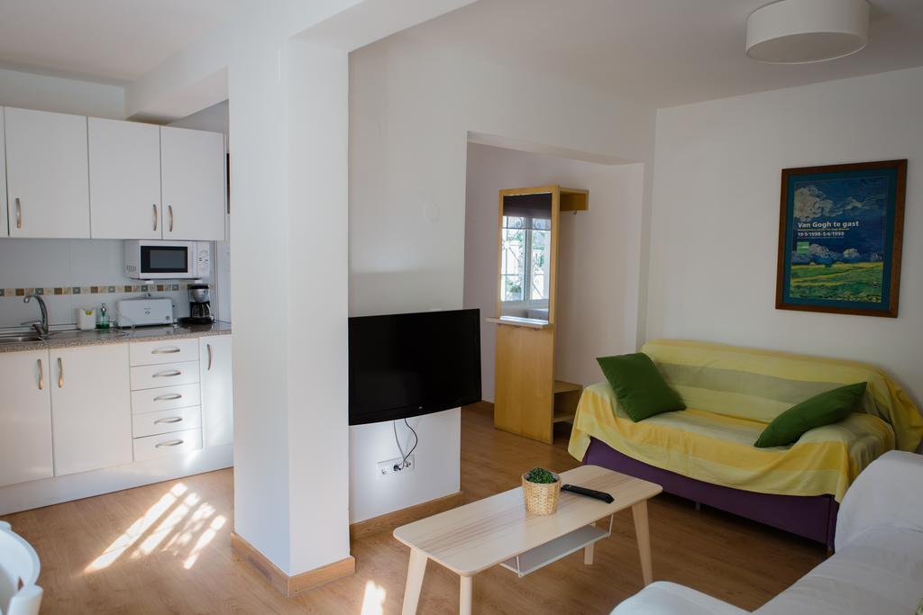 Apartamentos Casa Torres - Adults Only El Albir Esterno foto