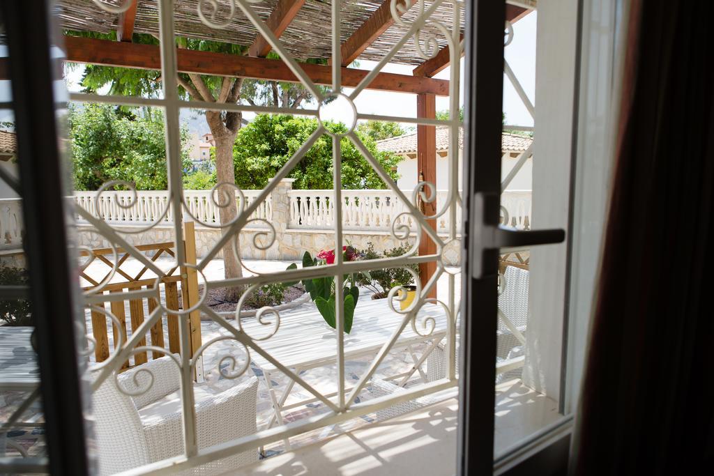 Apartamentos Casa Torres - Adults Only El Albir Esterno foto